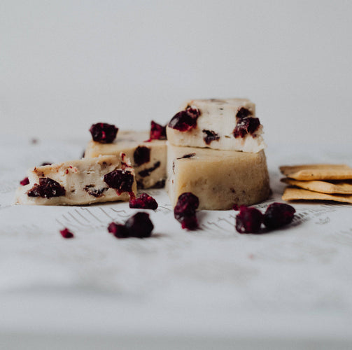 
                      
                        Cashew-Delikatesse mit Cranberries - Vegabongo
                      
                    