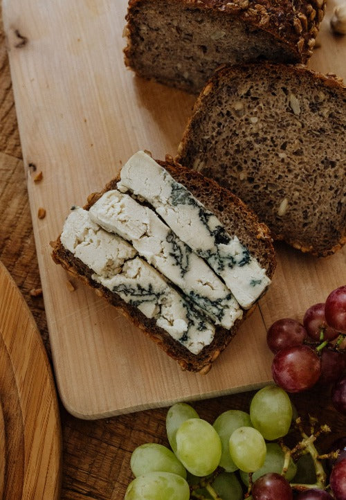 
                      
                        Gorillzola auf Brot
                      
                    